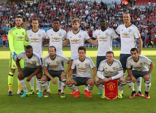 于她回国后 于她回国后